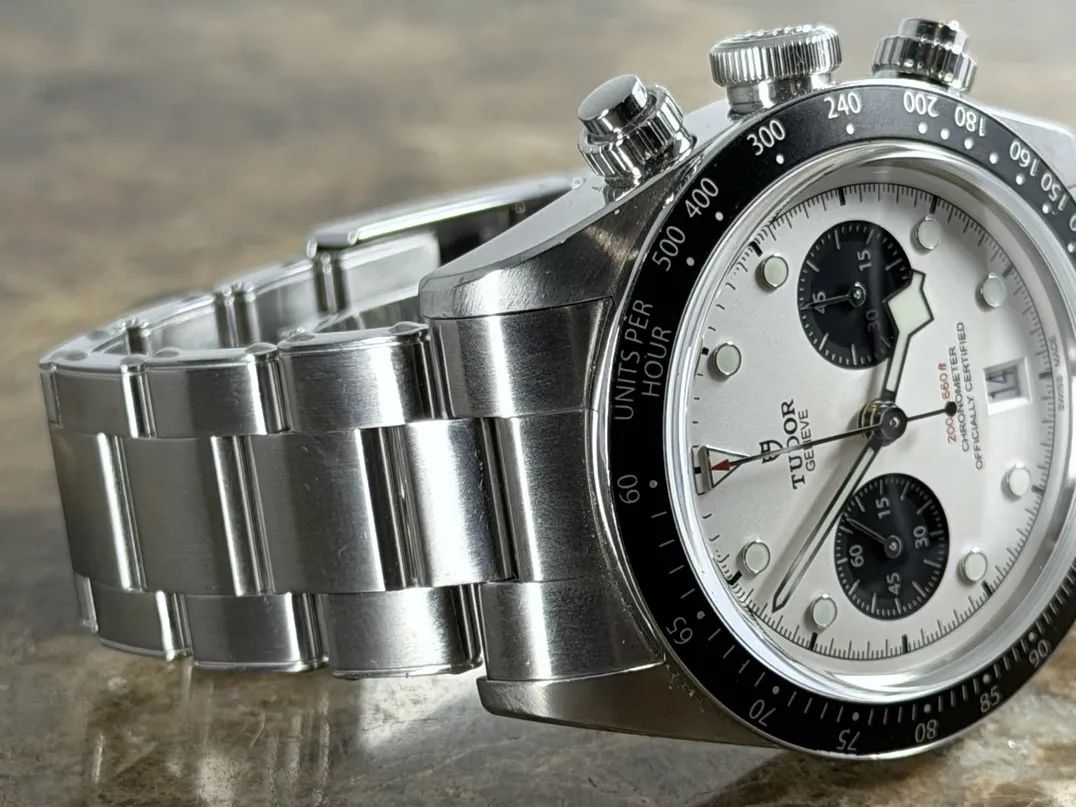 Tudor Black Bay Chrono Panda White Dial Black Subs with steel bracelet 41mm Automatic Chronograph Box Papers Card 79360N