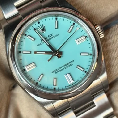 Rolex Oyster Perpetual 36 with Tiffany Blue Dial model 126000 Box Papers Card Year 2025