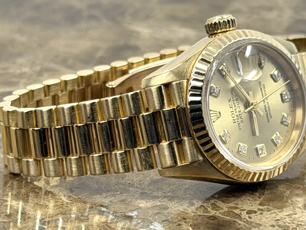 Rolex Lady President Datejust 18k Yellow Gold Factory Diamond Dial model 69178 Box Papers