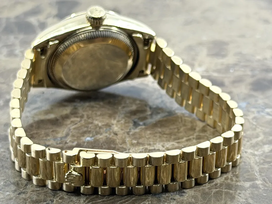 Rolex Lady President Datejust 18k Yellow Gold Factory Diamond Dial model 69178 Box Papers